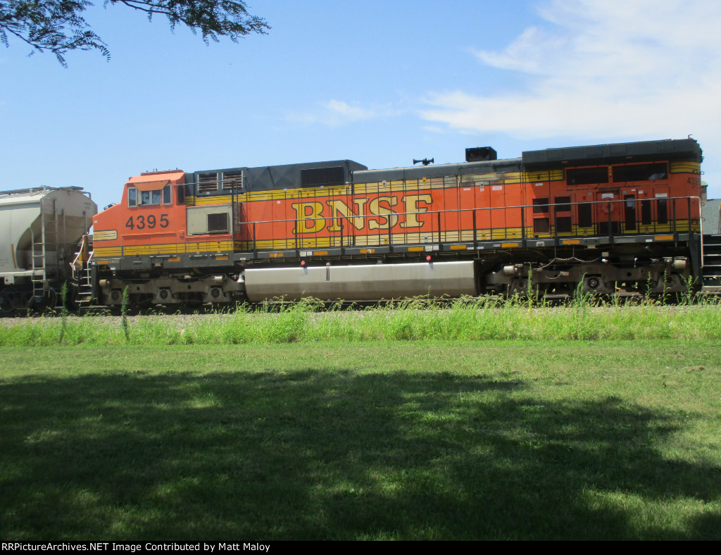 BNSF 4395